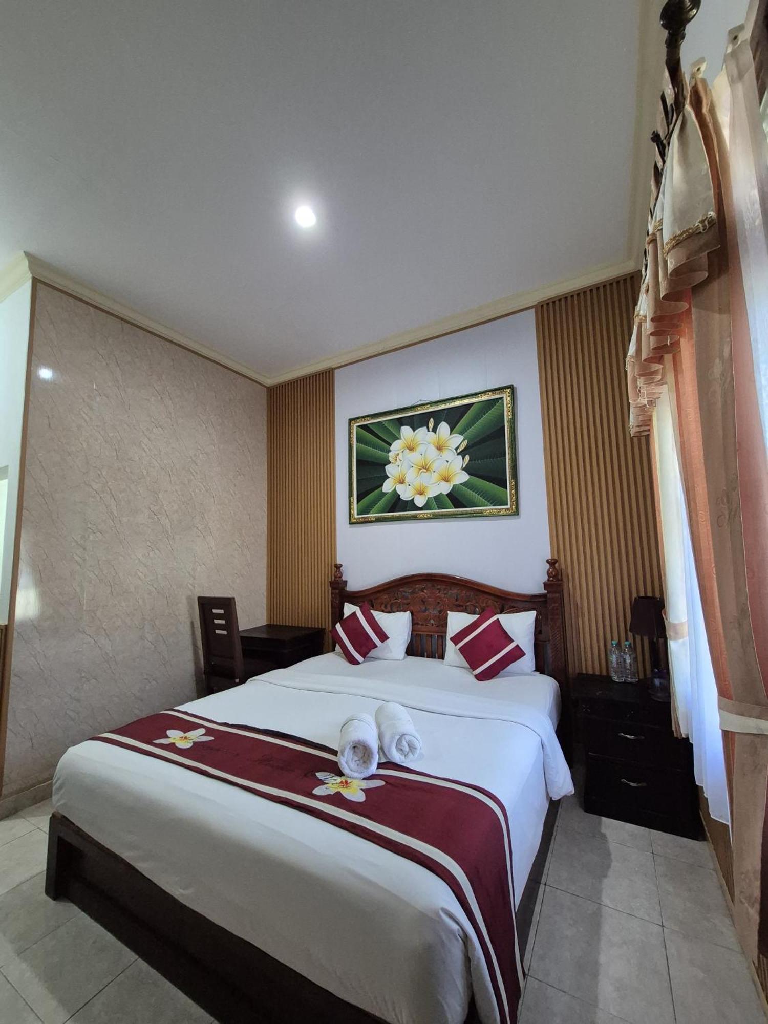 Frangipani Homestay Нуса Дуа Екстериор снимка