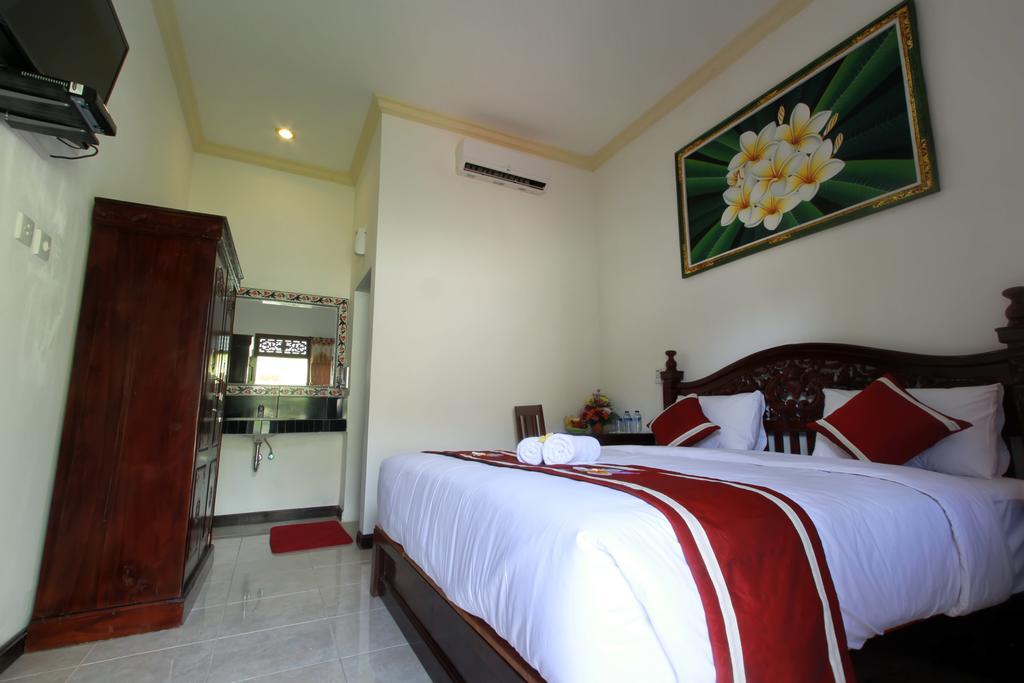 Frangipani Homestay Нуса Дуа Екстериор снимка
